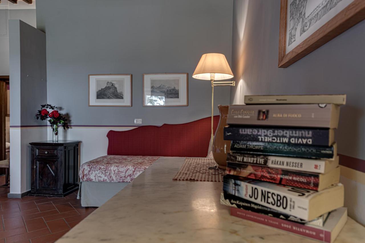 Tenuta Il Corno Agriturismo ซานกัสชาโน อิน วัลดีเปซา ภายนอก รูปภาพ