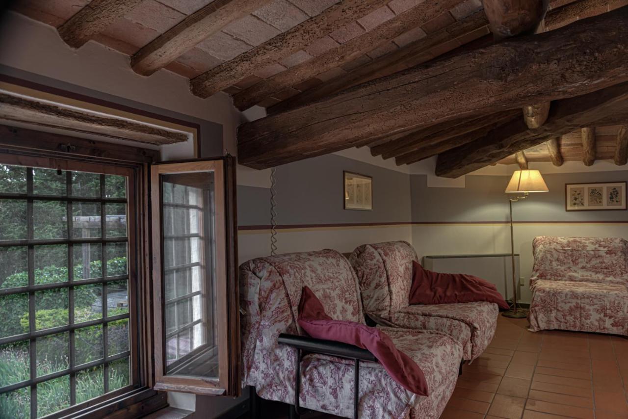 Tenuta Il Corno Agriturismo ซานกัสชาโน อิน วัลดีเปซา ภายนอก รูปภาพ