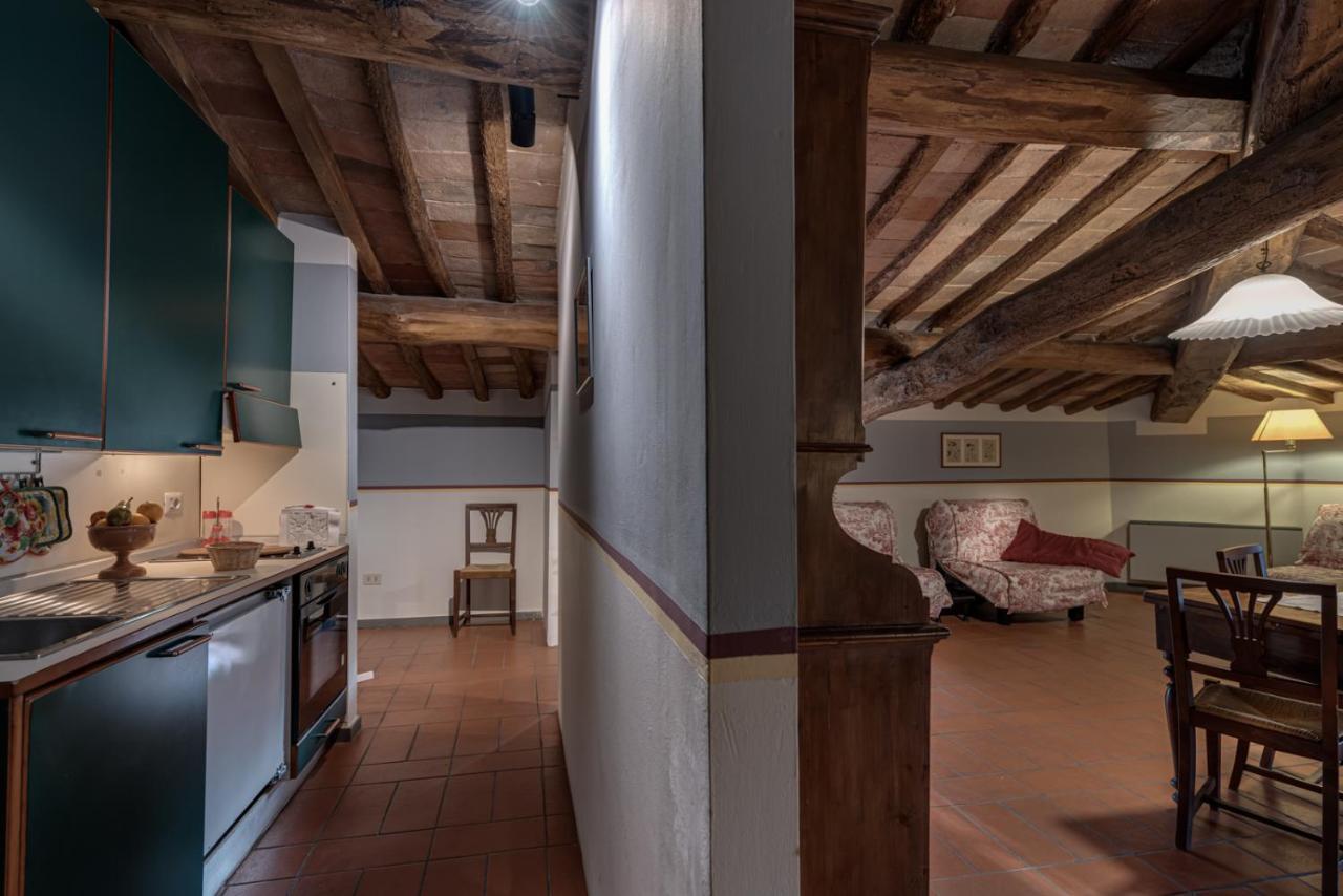 Tenuta Il Corno Agriturismo ซานกัสชาโน อิน วัลดีเปซา ภายนอก รูปภาพ
