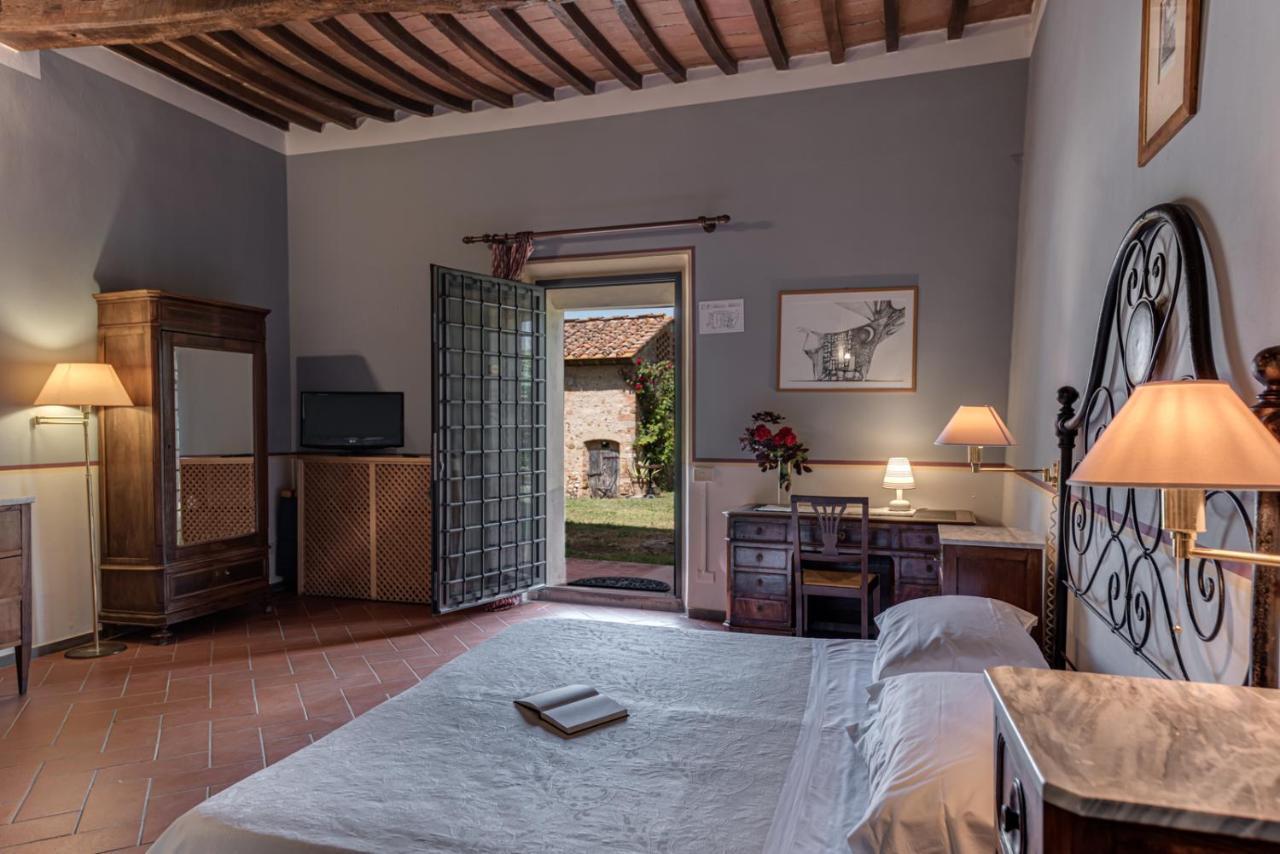 Tenuta Il Corno Agriturismo ซานกัสชาโน อิน วัลดีเปซา ภายนอก รูปภาพ
