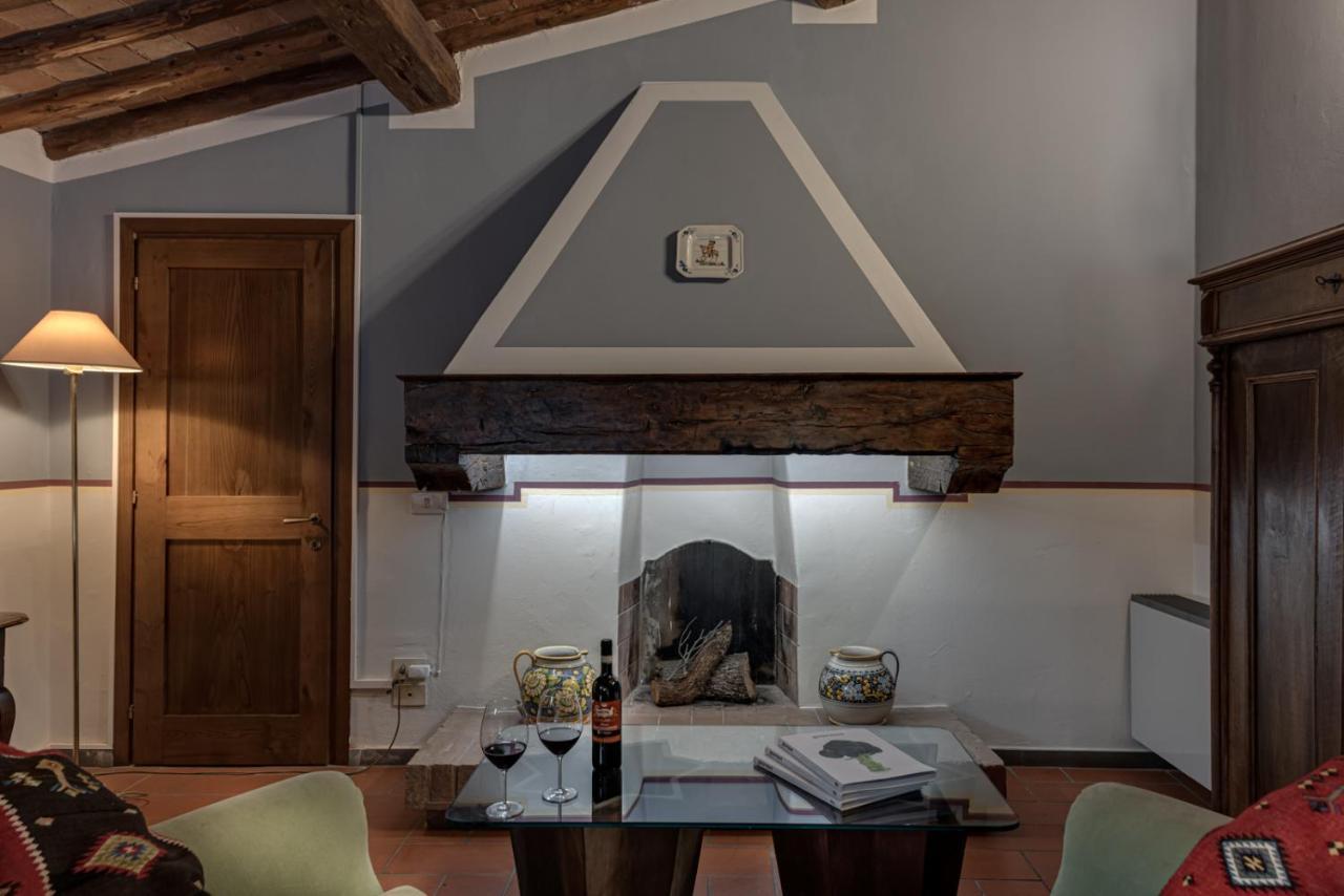 Tenuta Il Corno Agriturismo ซานกัสชาโน อิน วัลดีเปซา ภายนอก รูปภาพ