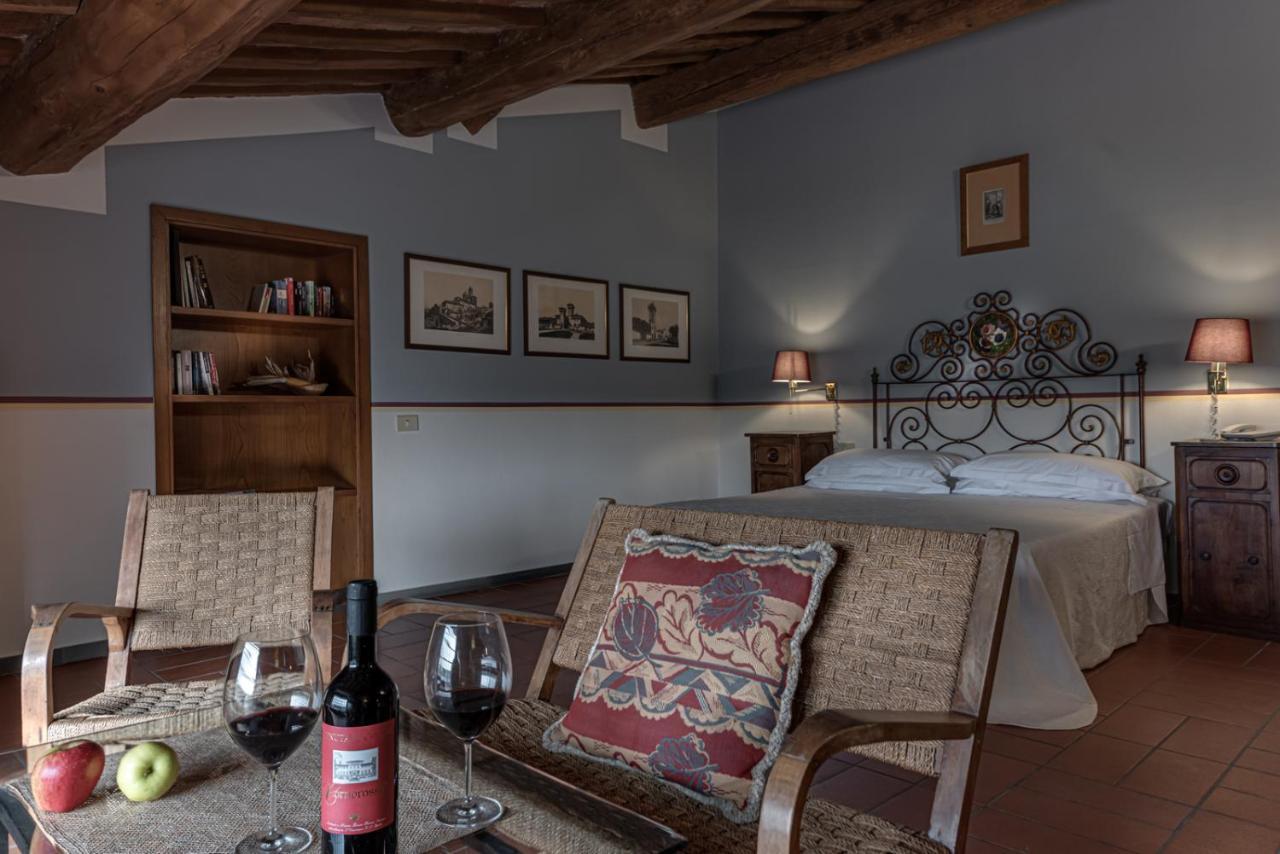 Tenuta Il Corno Agriturismo ซานกัสชาโน อิน วัลดีเปซา ภายนอก รูปภาพ