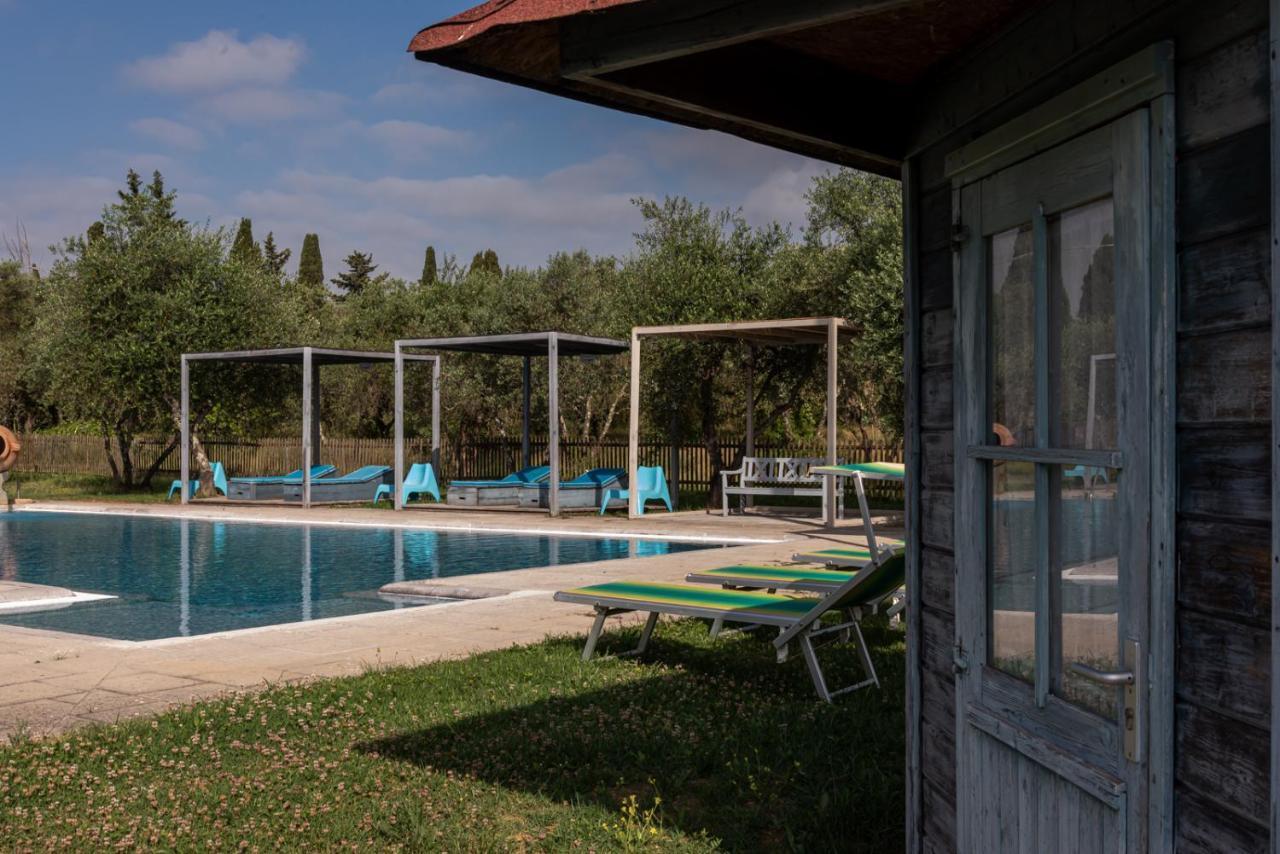 Tenuta Il Corno Agriturismo ซานกัสชาโน อิน วัลดีเปซา ภายนอก รูปภาพ
