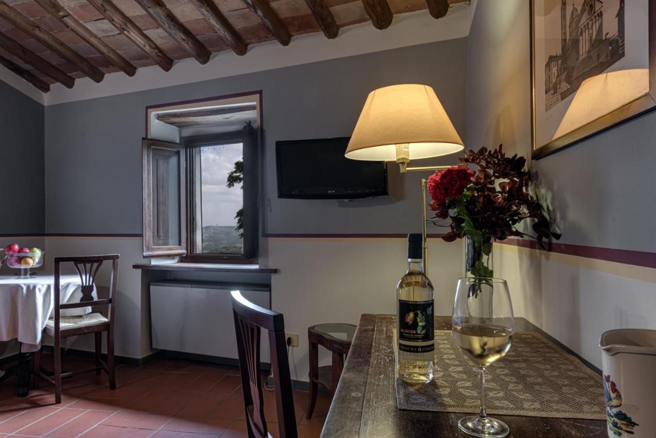 Tenuta Il Corno Agriturismo ซานกัสชาโน อิน วัลดีเปซา ภายนอก รูปภาพ